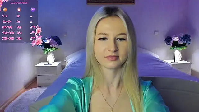 AnnaCarrera online show from February 19, 2026, 8:27 pm