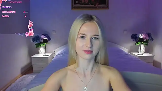Snapshot of AnnaCarrera chatting on April 30, 2026, 8:57 pm AnnaCarrera online show from April 30, 2026, 8:57 pm