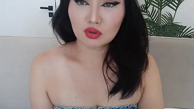 DanyMin online show from October 9, 2025, 7:50 am