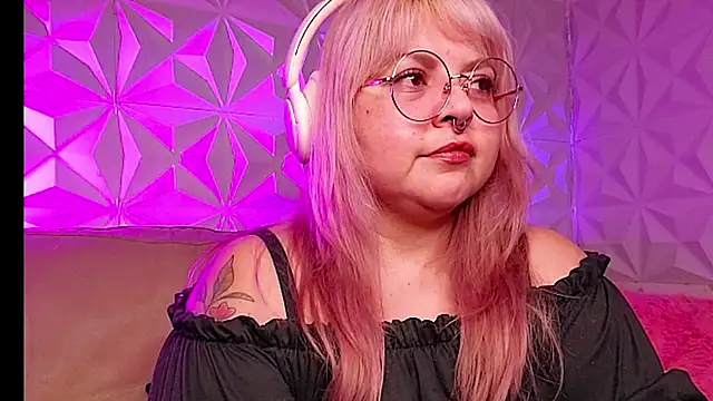 Satyn doll online show from February 8, 2026, 2:15 am