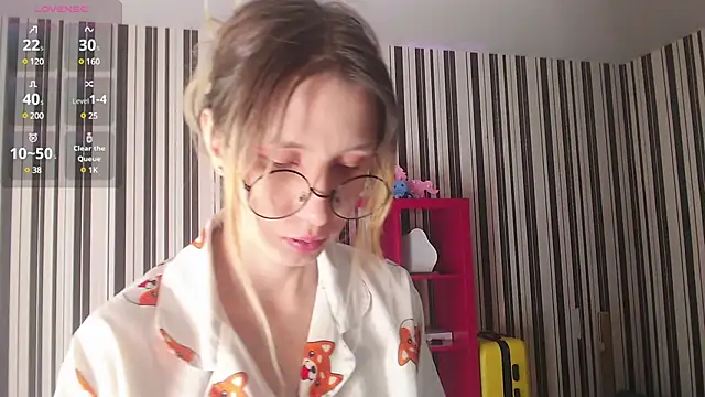  Hanna Moon  online show from December 13, 2024, 9:02 am