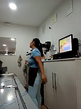 little susie online show from October 27, 2025, 9:13 am