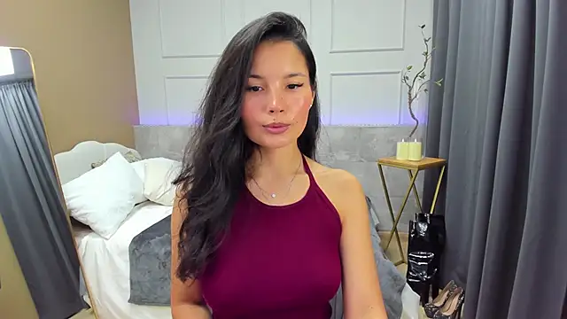 ErikaSoft online show from September 19, 2025, 5:31 am