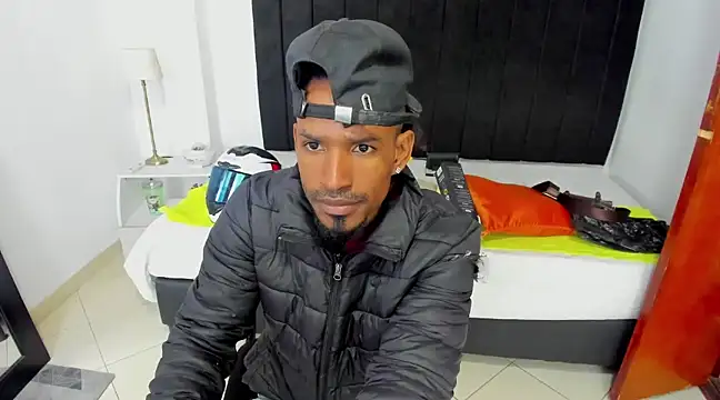 Snapshot of anhtony_wayans chatting on February 6, 2025, 12:54 am anhtony wayans online show from February 6, 2025, 12:54 am