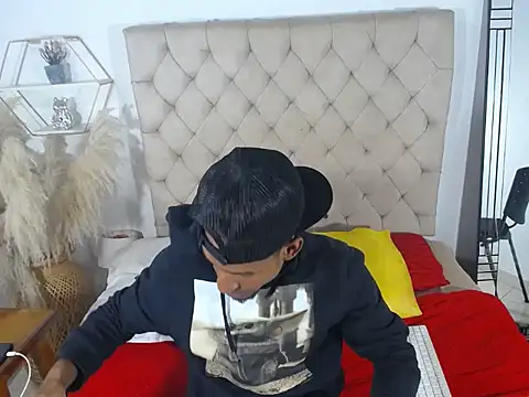 Snapshot of anhtony_wayans chatting on September 11, 2025, 12:22 am anhtony wayans online show from September 11, 2025, 12:22 am