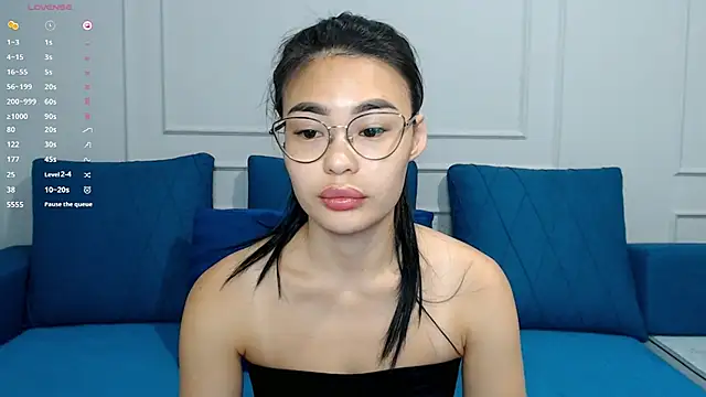 Snapshot of kwana_colada chatting on October 7, 2025, 1:30 pm kwana colada online show from October 7, 2025, 1:30 pm