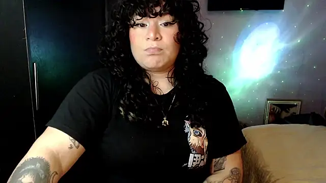 ANGELIQUE KLANE online show from September 17, 2025, 5:09 am