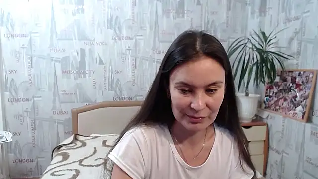 GinaQSoul online show from September 27, 2025, 11:04 am