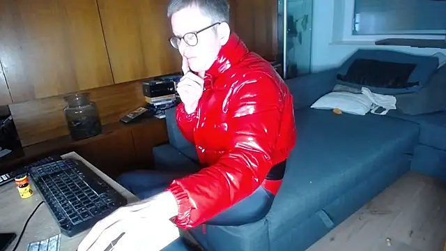 Kinkidani86 online show from March 19, 2026, 5:50 pm