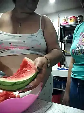 Brenda Berck  online show from April 9, 2026, 9:47 am