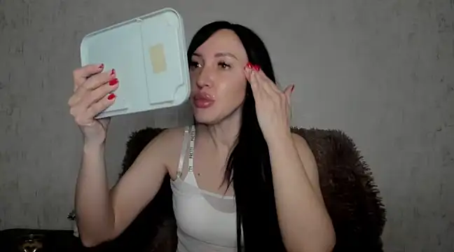 MissGulia online show from March 4, 2025, 2:06 am