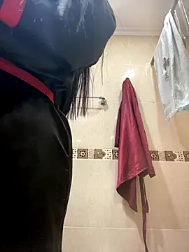 Fancyxlove online show from October 24, 2025, 12:45 pm