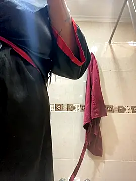 Fancyxlove online show from October 29, 2025, 1:02 pm