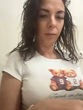 Almmaxxxx online show from October 19, 2025, 3:29 am