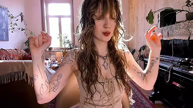 Snapshot of Miranda2_0 chatting on December 22, 2024, 6:49 am Miranda2 0 online show from December 22, 2024, 6:49 am