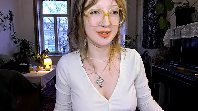 Snapshot of Miranda2_0 chatting on March 21, 2025, 2:18 pm Miranda2 0 online show from March 21, 2025, 2:18 pm