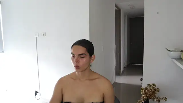  Vahos  online show from March 3, 2025, 6:12 pm