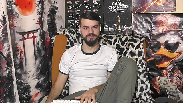 00george online show from December 17, 2025, 7:58 am