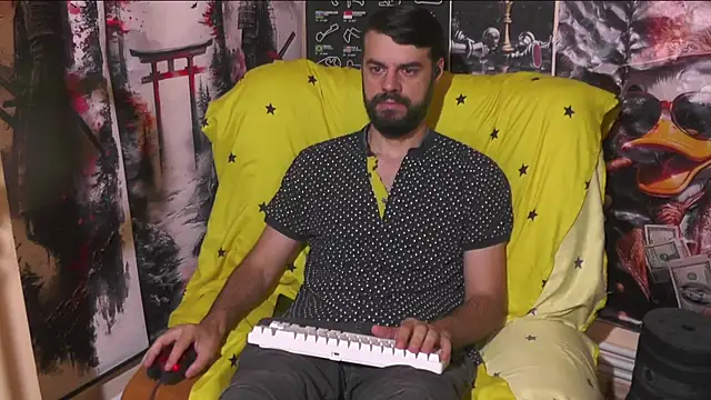 00george online show from July 14, 2026, 4:06 am