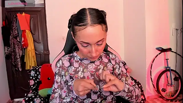 Snapshot of adrena_10 chatting on February 21, 2026, 10:11 pm adrena 10 online show from February 21, 2026, 10:11 pm