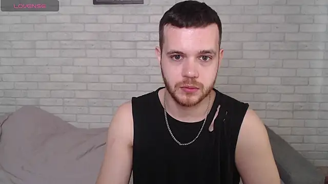 Alexxx horny online show from May 17, 2026, 6:55 am