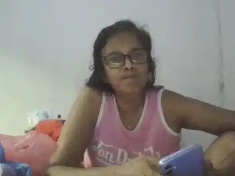 webmilf4you online show from December 4, 2024, 7:12 pm