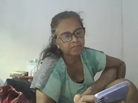 webmilf4you online show from January 22, 2025, 12:27 pm