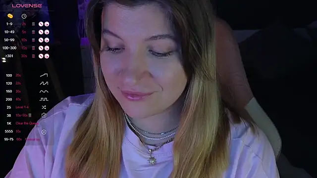 Snapshot of Fairy__Sofia chatting on December 3, 2024, 11:22 am Fairy Sofia online show from December 3, 2024, 11:22 am