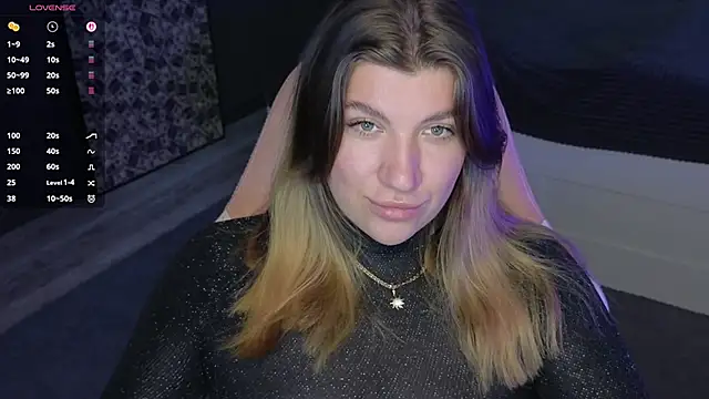 Snapshot of Fairy__Sofia chatting on February 19, 2025, 8:33 am Fairy Sofia online show from February 19, 2025, 8:33 am