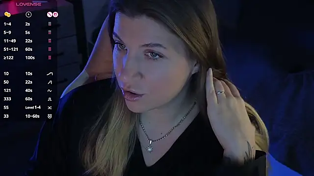 Snapshot of Fairy__Sofia chatting on October 28, 2025, 9:13 am Fairy Sofia online show from October 28, 2025, 9:13 am