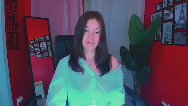 AnaMills online show from May 31, 2026, 8:21 pm