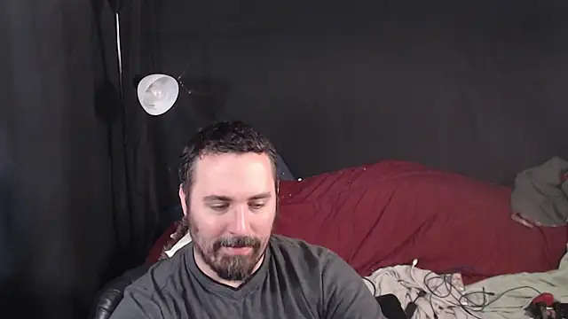 Metalstud online show from October 26, 2025, 8:04 pm