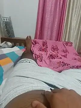 Snapshot of rohithunni123 chatting on September 14, 2025, 8:30 pm rohithunni123 online show from September 14, 2025, 8:30 pm