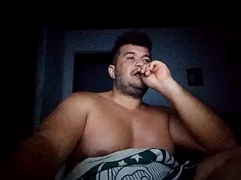 tarra122 online show from February 3, 2026, 6:22 am