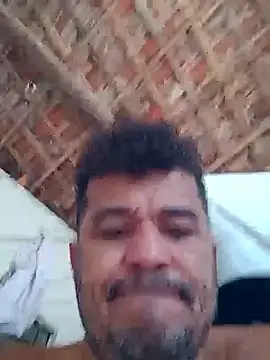 Snapshot of tarra122 chatting on March 5, 2026, 2:57 pm tarra122 online show from March 5, 2026, 2:57 pm