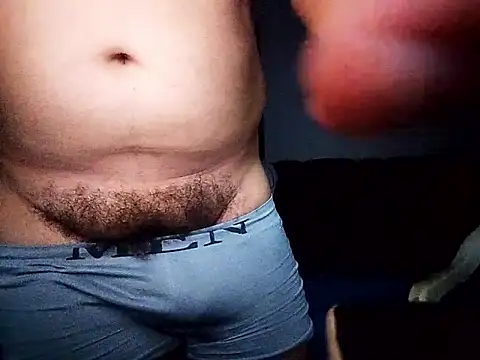 Snapshot of tarra122 chatting on March 8, 2026, 2:48 am tarra122 online show from March 8, 2026, 2:48 am