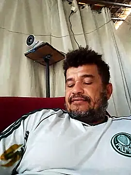 Snapshot of tarra122 chatting on March 25, 2026, 4:57 pm tarra122 online show from March 25, 2026, 4:57 pm