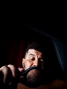 Snapshot of tarra122 chatting on April 6, 2026, 4:46 am tarra122 online show from April 6, 2026, 4:46 am