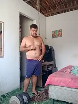 Snapshot of tarra122 chatting on April 7, 2026, 1:33 pm tarra122 online show from April 7, 2026, 1:33 pm