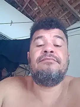 Snapshot of tarra122 chatting on April 12, 2026, 2:55 pm tarra122 online show from April 12, 2026, 2:55 pm