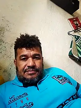 Snapshot of tarra122 chatting on April 14, 2026, 4:13 pm tarra122 online show from April 14, 2026, 4:13 pm