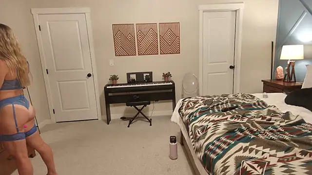 xxyourgirlblair online show from September 16, 2025, 5:08 am