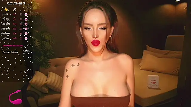 PrettyWomanxxx online show from May 30, 2026, 11:07 am