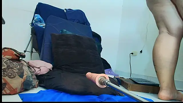 abigail curvy online show from March 11, 2026, 3:07 pm