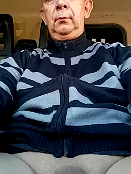 bigcock marusz online show from March 19, 2025, 3:29 pm