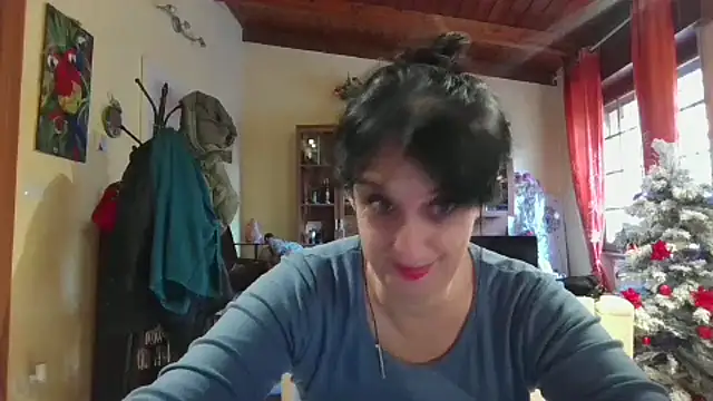 ClaudyGeryn online show from January 8, 2025, 2:03 pm