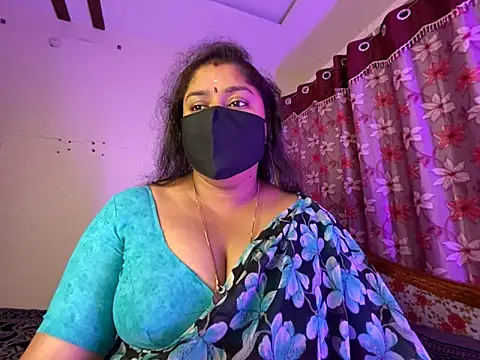 Love 4Sex online show from April 4, 2026, 6:11 am