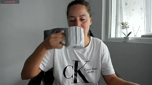 Snapshot of DiamondKay chatting on October 1, 2025, 6:08 am DiamondKay online show from October 1, 2025, 6:08 am