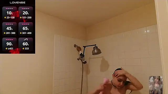 Blondiewithanass online show from April 13, 2026, 12:43 pm