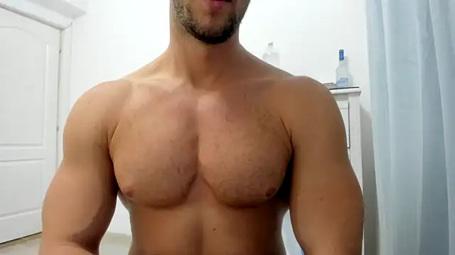 woolfiie online show from November 6, 2025, 8:21 pm